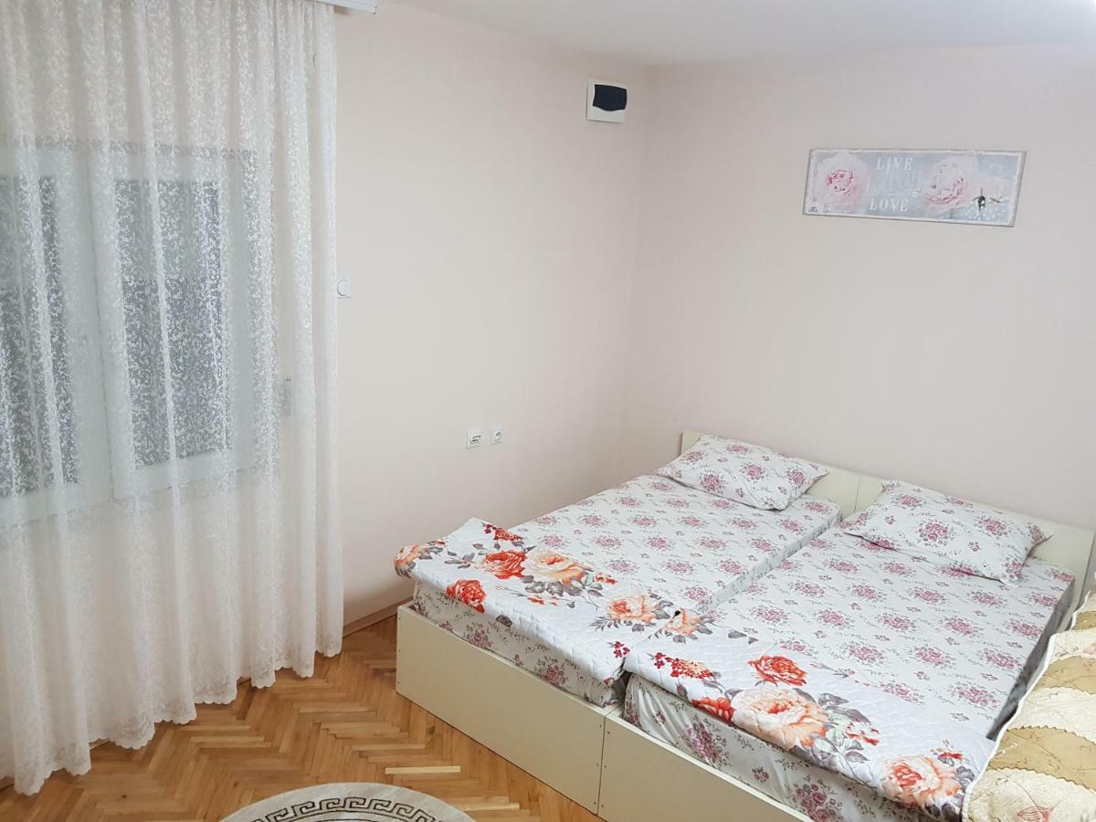Stavrov Apartment เนโกทิโน ภายนอก รูปภาพ
